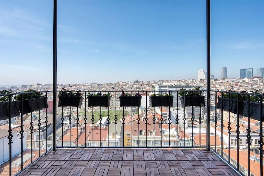 Apartment Svm Suites With A Sea View In Nisantasi Istanbul