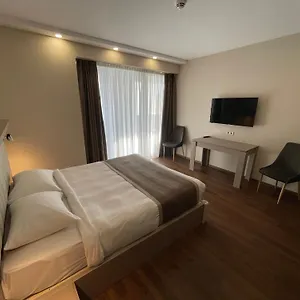 تحقق من التوفر